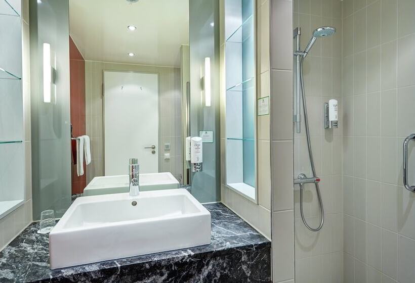 Номер Стандарт, Holiday Inn Berlin Airport   Conference Centre, An Ihg