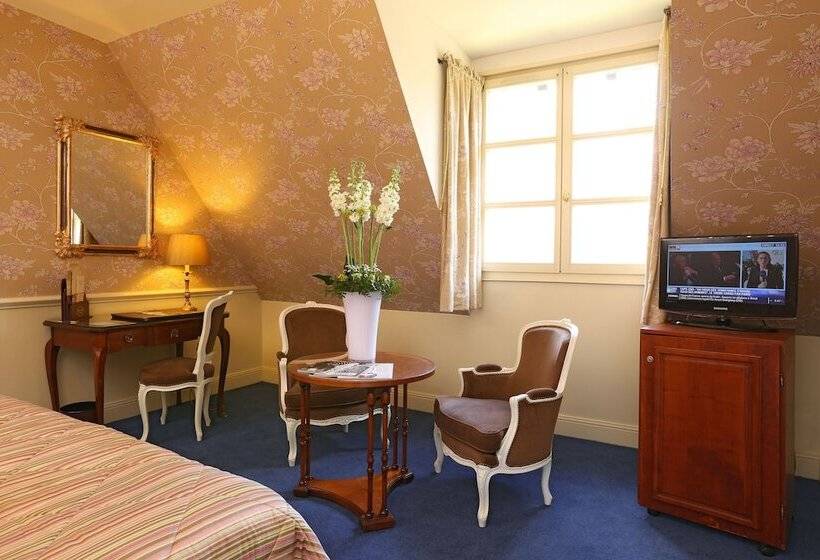 Классический Номер, Hôtel Château De L Ile