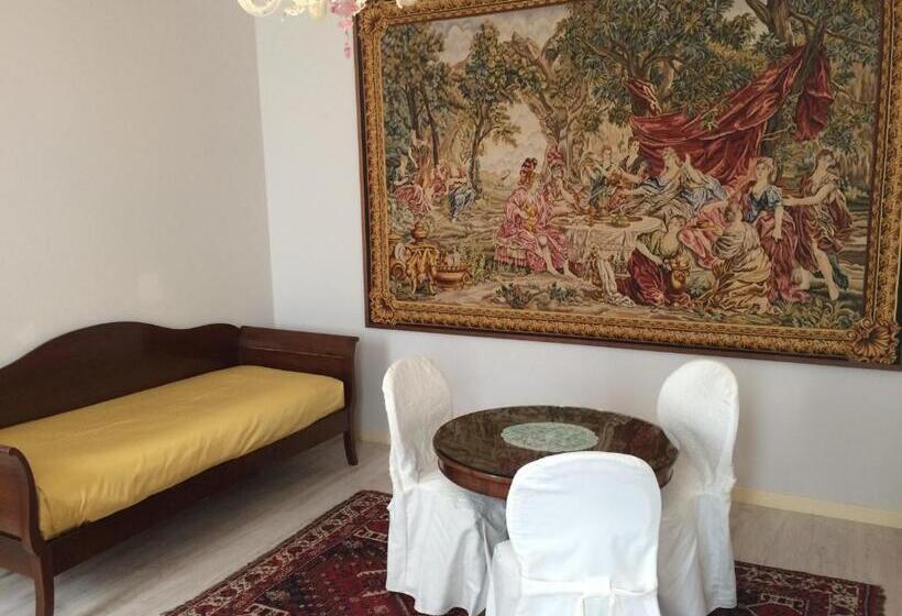 スイート, Villa Braida