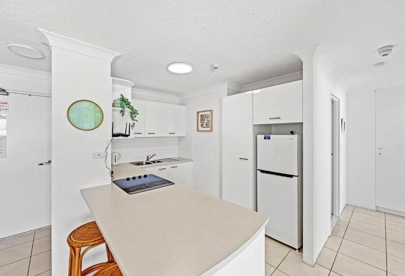 Апартаменты Superior 1 Спальня Вид на Море, Burleigh Beach Tower