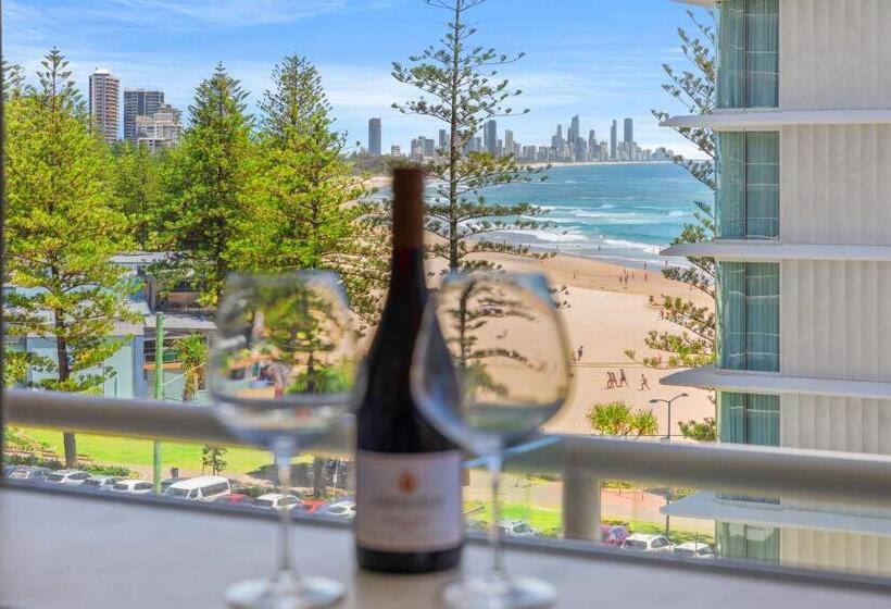 Апартаменты Deluxe 1 Спальня Вид на Море, Burleigh Beach Tower