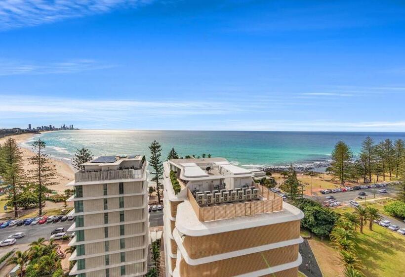 Апартаменты 2 Спальни Вид на Море, Burleigh Beach Tower