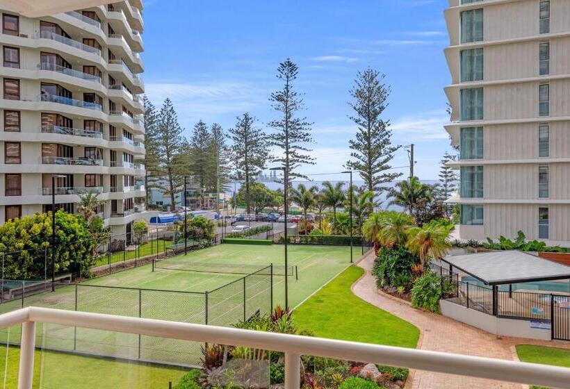 Апартаменты 2 Спальни Вид на Море, Burleigh Beach Tower