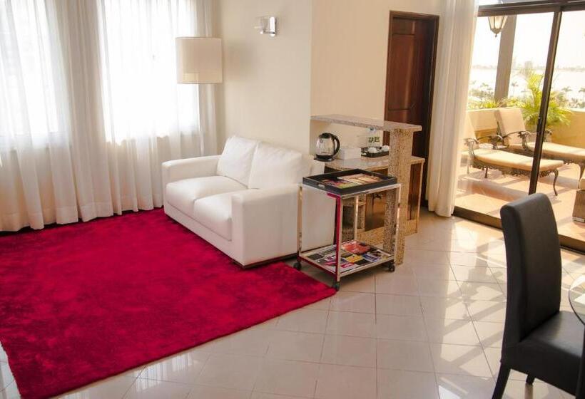 اتاق کلاسیک, Continental Luanda