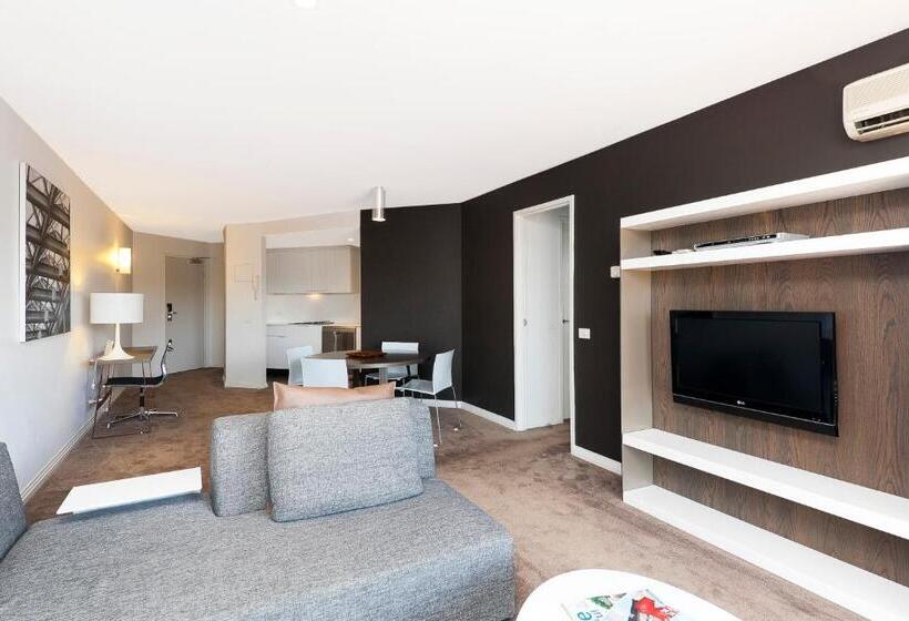 Апартаменты Ejecutiva 2 Спальни, Astra Apartments   The Griffin