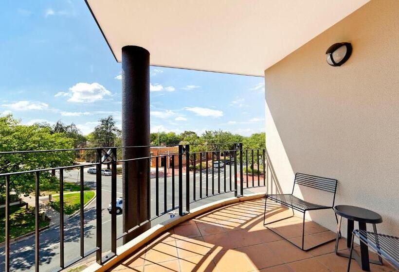 Апартаменты Ejecutiva 2 Спальни, Astra Apartments   The Griffin