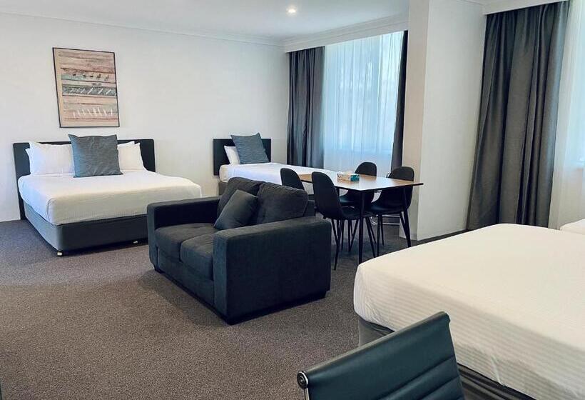 패밀리 스위트, The Select Inn Penrith