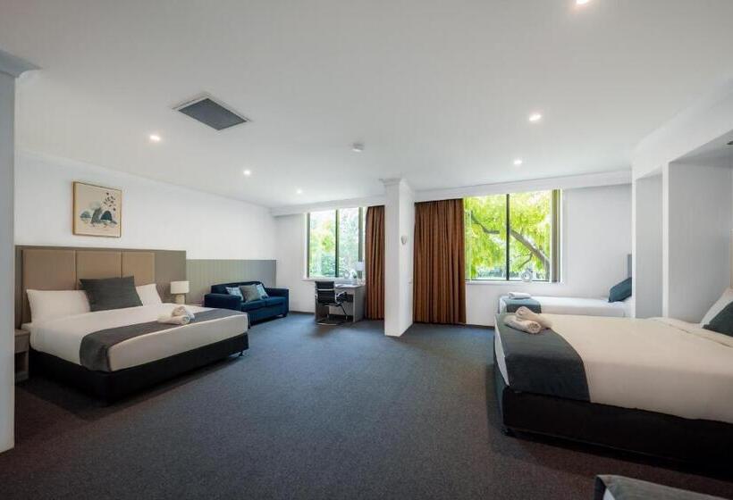 패밀리 스위트, The Select Inn Penrith