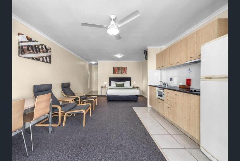 Студия Стандарт, The Wellington Apartment