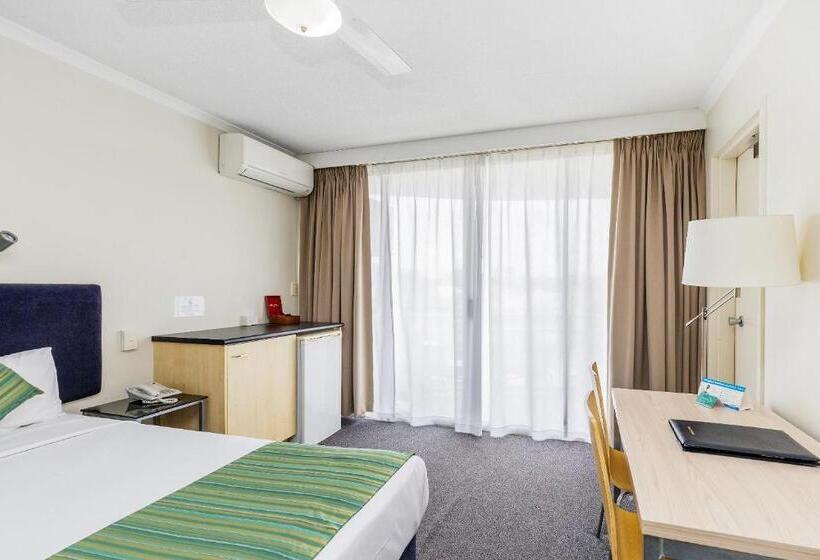 اتاق استاندارد با تخت بزرگ, The Wellington Apartment