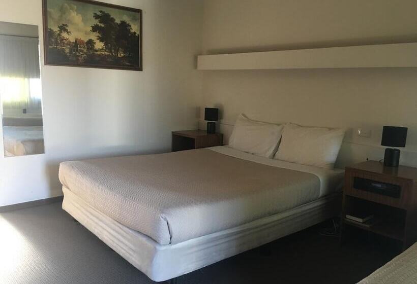 스탠다드 룸, Shepparton Motor Inn Tudor House Motel