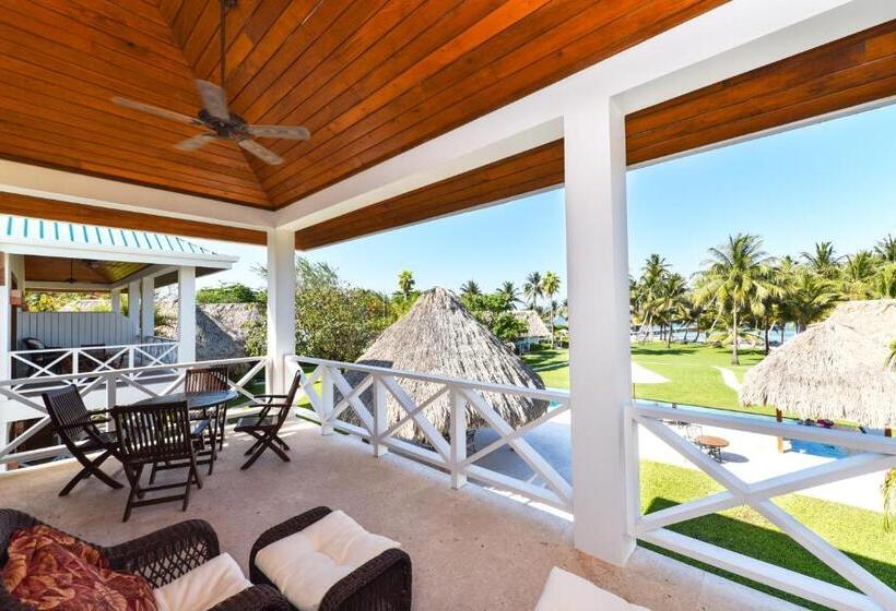 سوییت, Victoria House Resort & Spa
