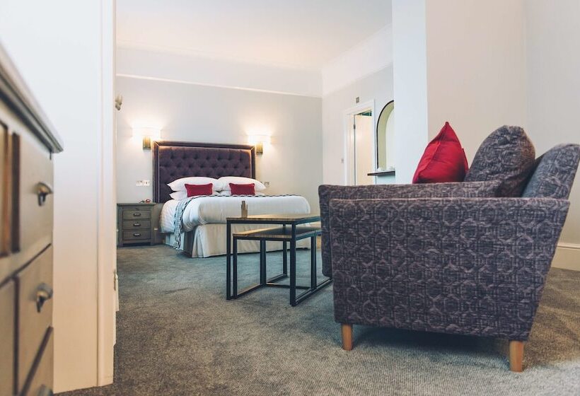 Семейный Номер, The Lansdowne, Eastbourne