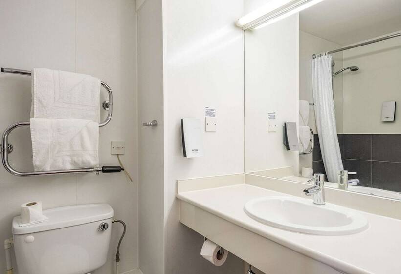 اتاق استاندارد, Comfort Inn Arundel