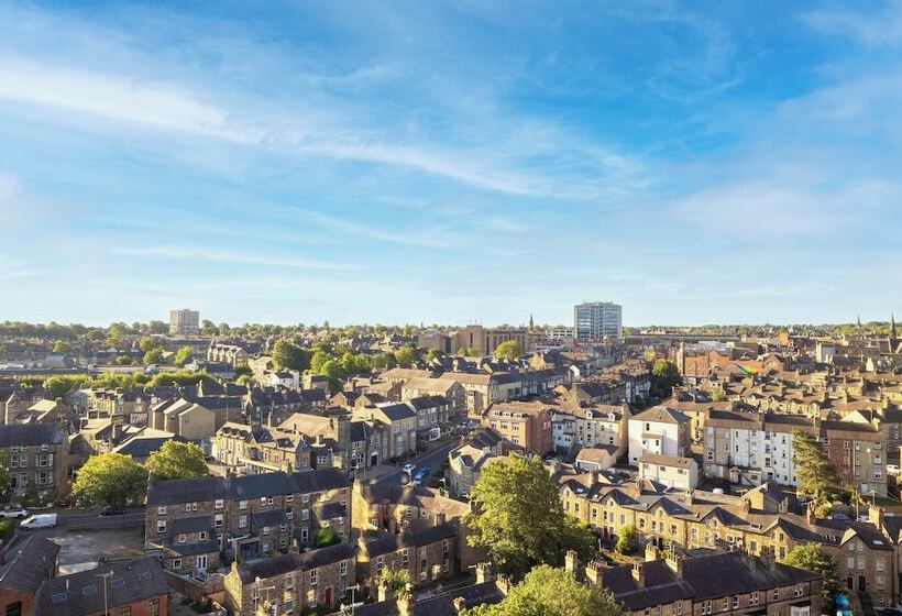 Номер Стандарт, Crowne Plaza Harrogate, An Ihg