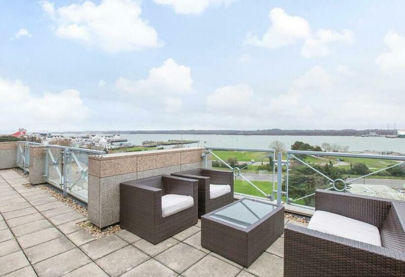 سوئیت پرزیدنت, Leonardo Royal Southampton Grand Harbour