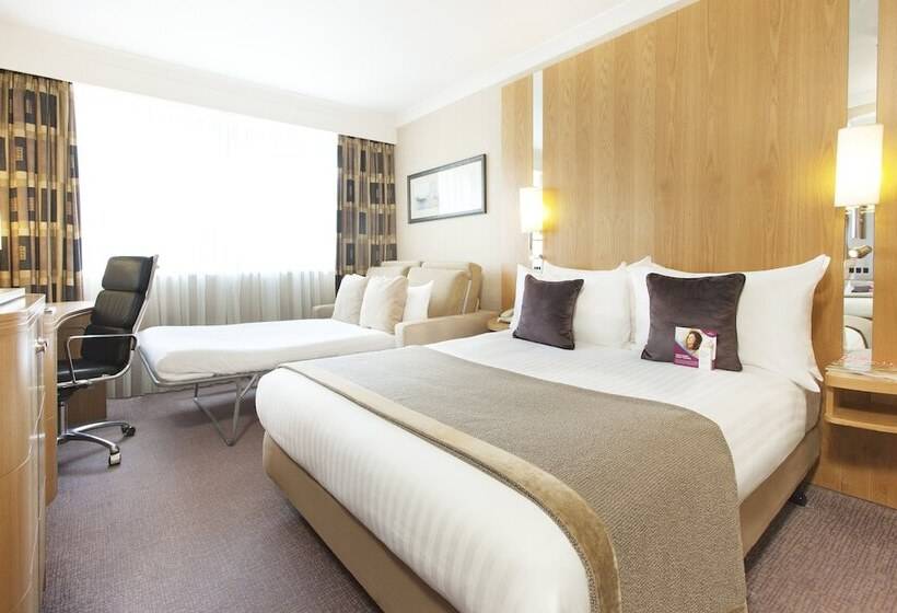 Номер Стандарт, Crowne Plaza Reading