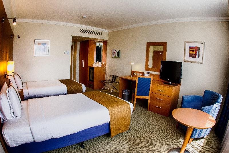 Номер Стандарт, Holiday Inn London  Heathrow M4jct.4