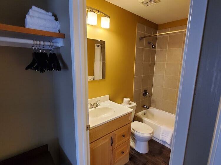 스위트, Alpine Inn & Suites
