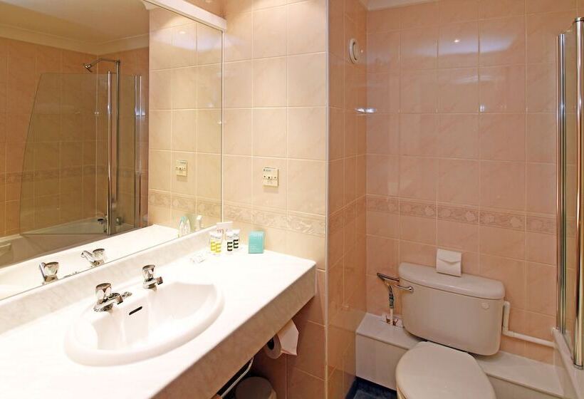 Номер Executive, The Royal Hotel Hull