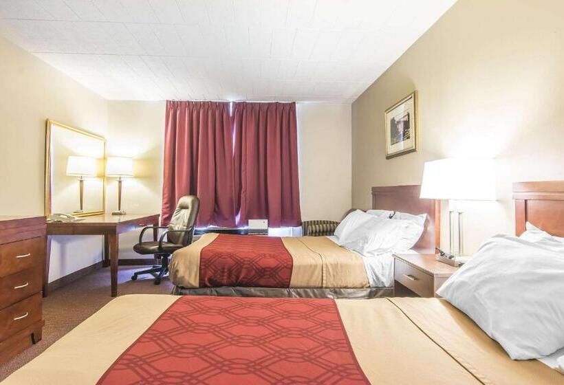 带2个双人床的标准工作室, Econo Lodge