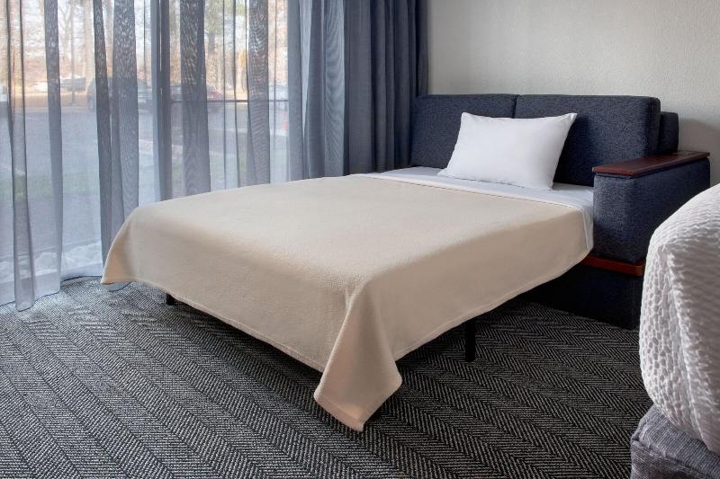 סוויטת אקזקיוטיב, עם מיטת קינג, Sandman Signature Mississauga