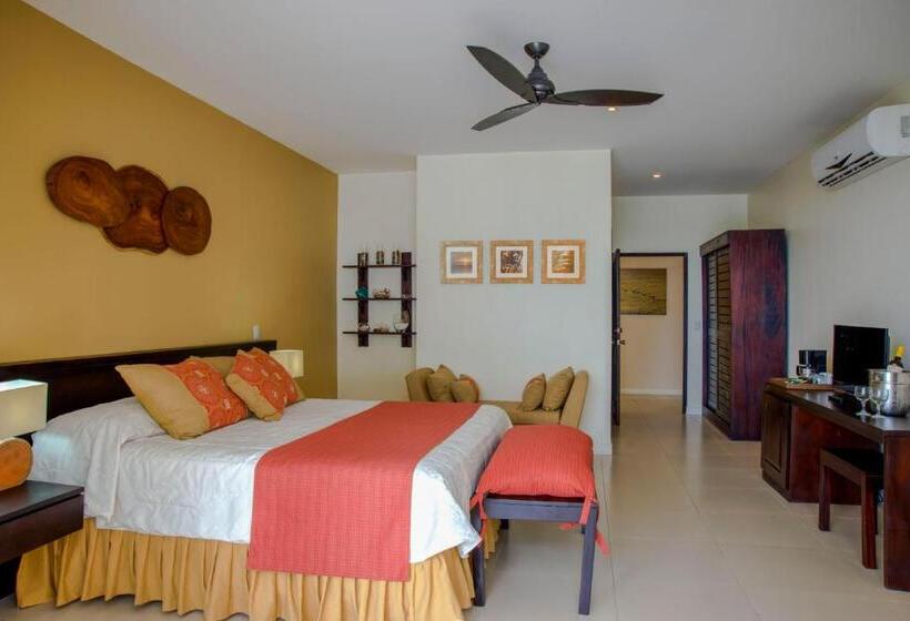 اتاق لوکس, Tango Mar Beachfront Boutique Hotel & Villas