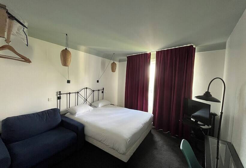 Семейный Номер, Grand Hôtel Niort Centre