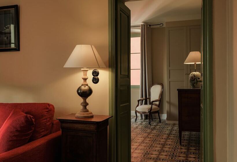 Полулюкс, Demeure Castel Brando Hôtel & Spa