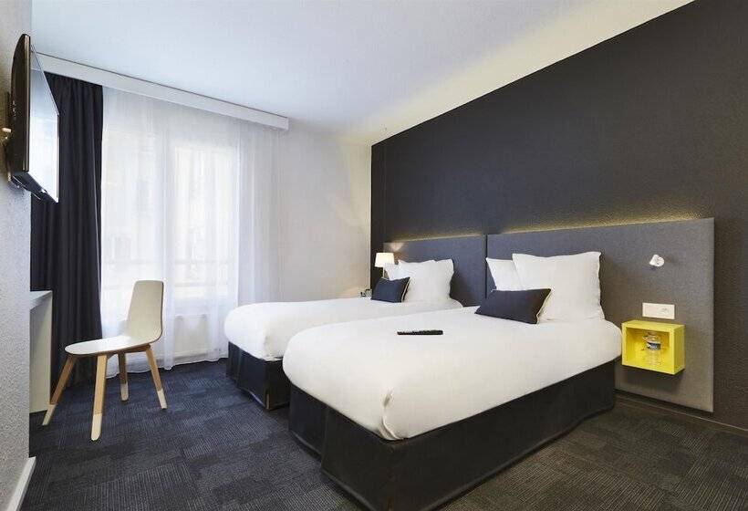 Номер Стандарт, Kyriad Hotel Brest