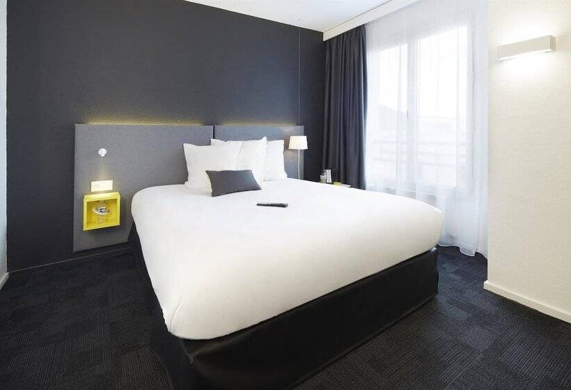 Номер Стандарт, Kyriad Hotel Brest