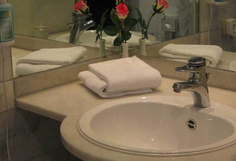 Номер Стандарт, Dormero Hotel Bargenturm Lüneburg