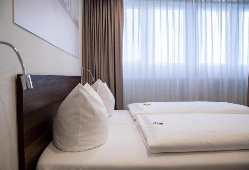 스탠다드 룸, Sevendays Hotel Karlsruhe