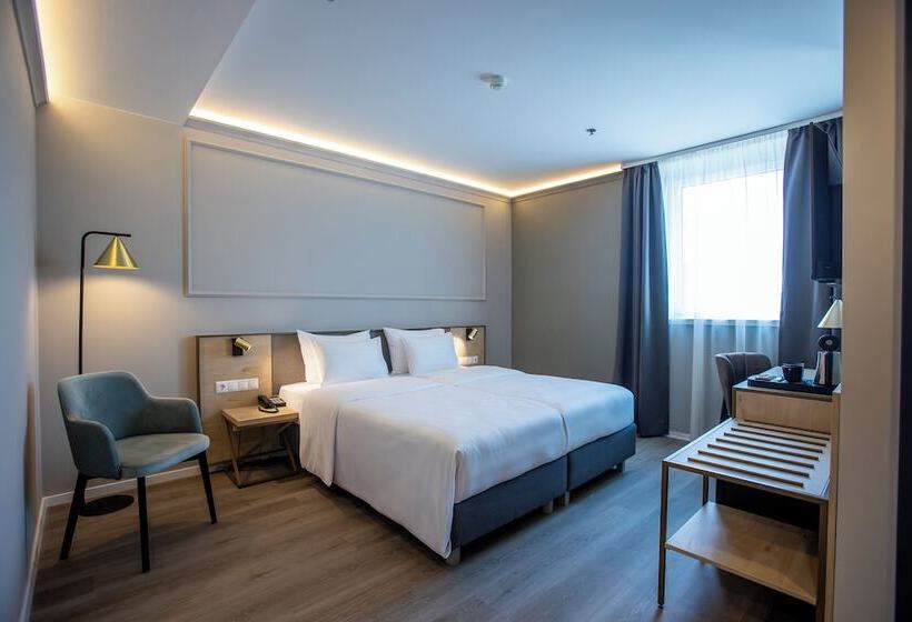 Номер Стандарт, Expo Tower By Mellow Mood Hotels