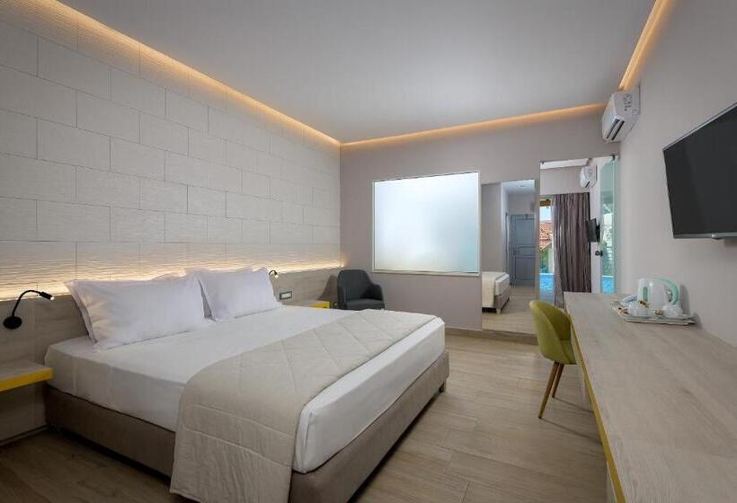 سوییت لوکس, Lydia Maris Resort & Spa