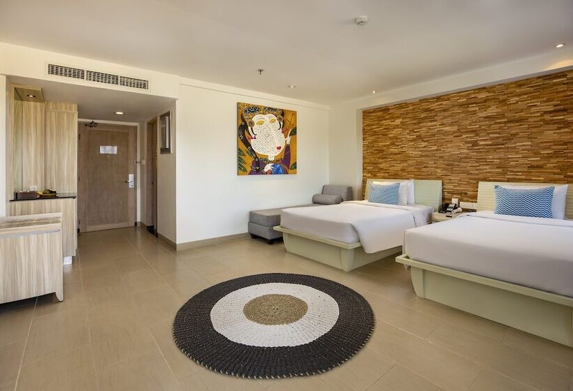 اتاق لوکس, Away Bali Legian Camakila Resort