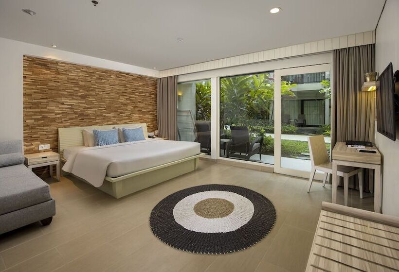 اتاق لوکس با تراس, Away Bali Legian Camakila Resort