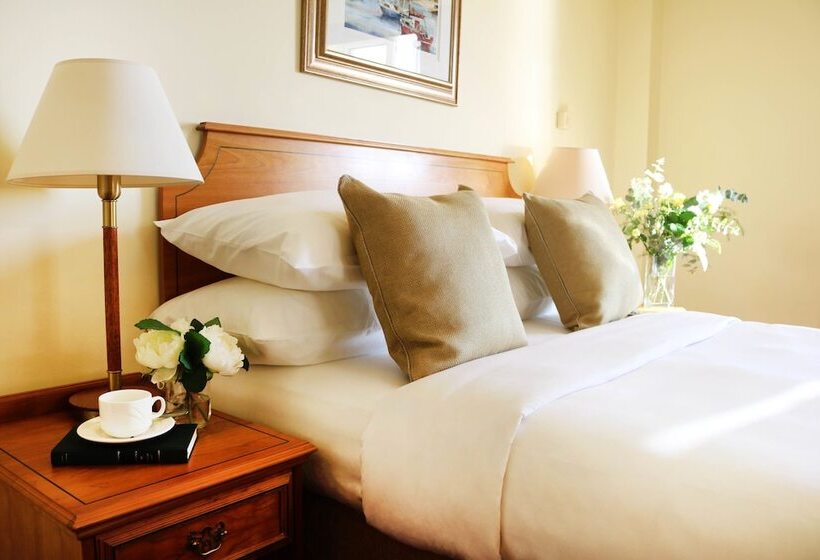 اتاق استاندارد, Galway Bay Hotel Conference & Leisure Centre
