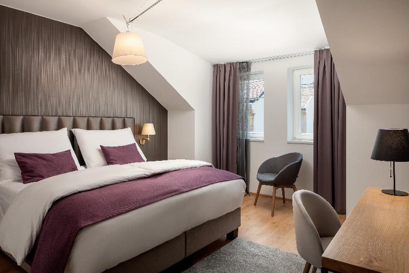 Семейный Номер, Ramee Guestline Tirupati
