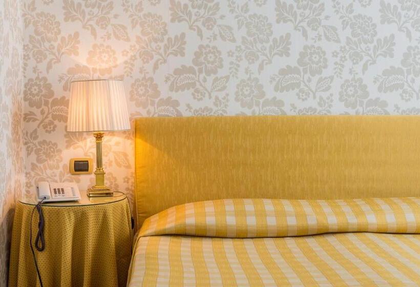 اتاق لوکس, Albergo Alla Posta