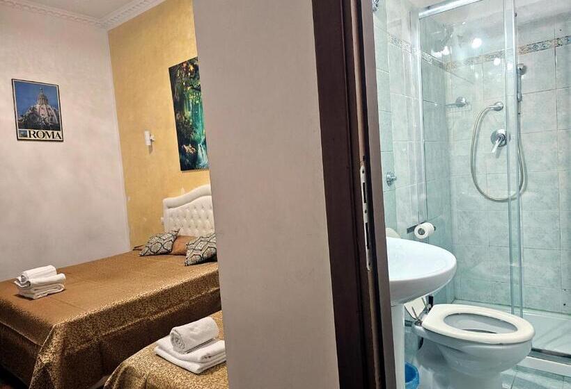 Chambre Quadruple Standard, Aquarium Termini