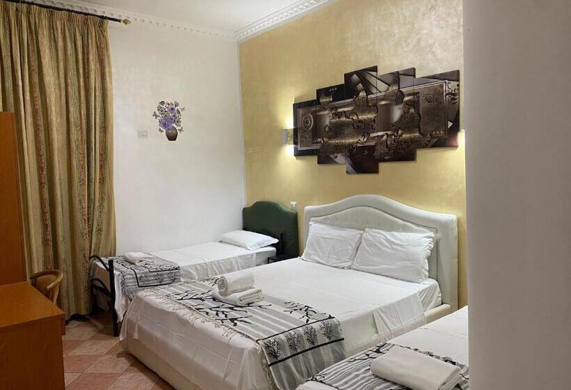 Chambre Quadruple Standard, Aquarium Termini