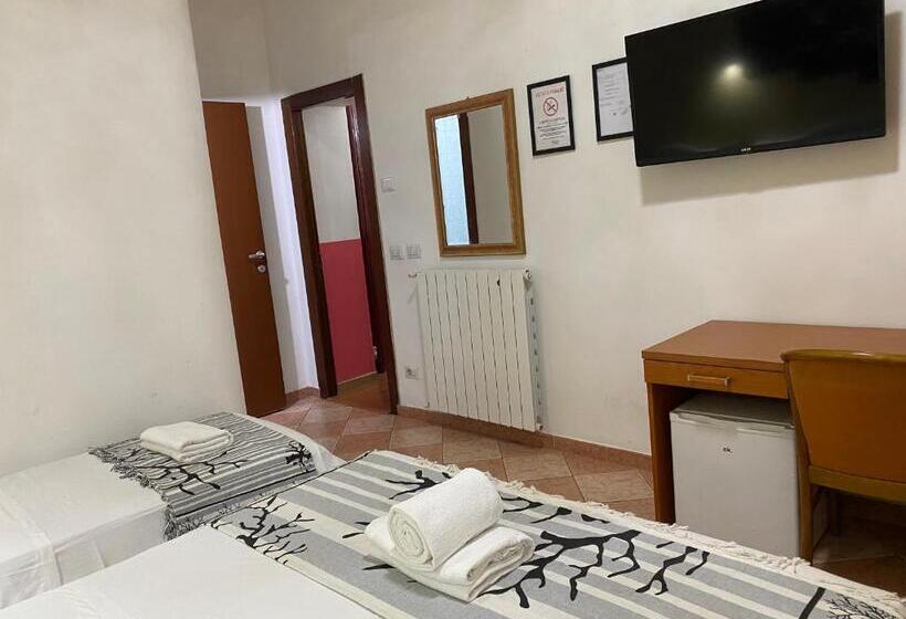 Chambre Triple Standard, Aquarium Termini