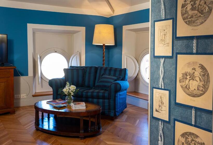 小型套房, Albergo Pietrasanta