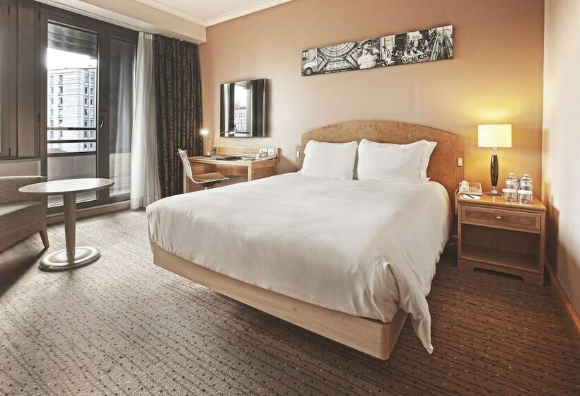 Deluxe Room, Hilton Milan