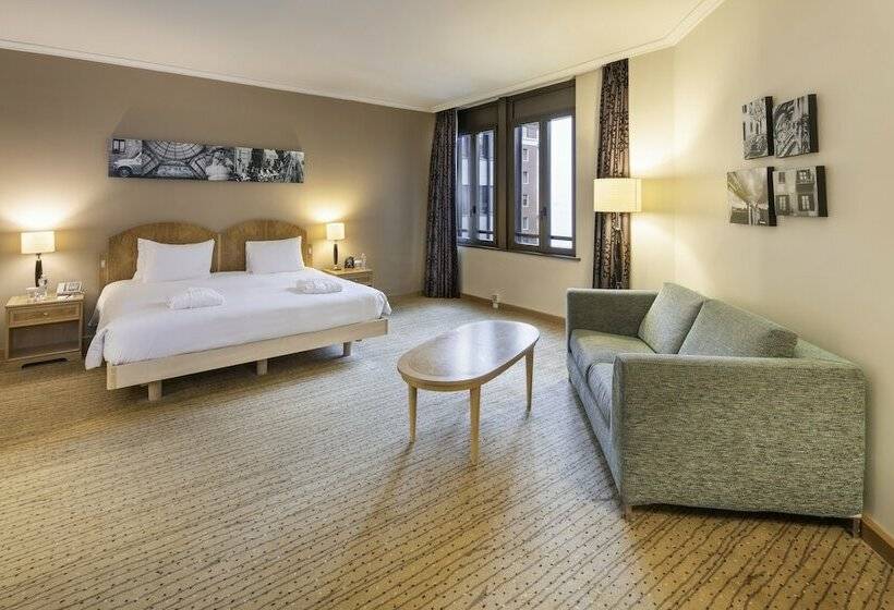 Family Room, Hilton Milan