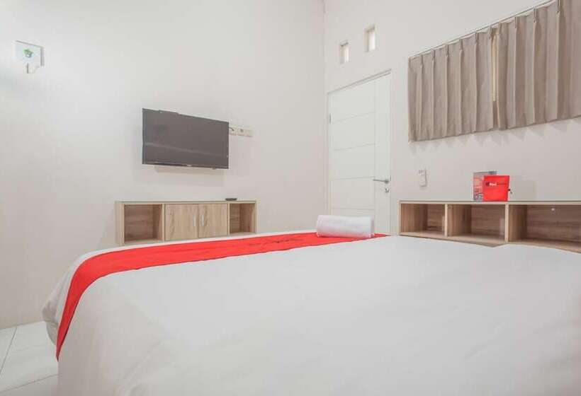 Номер Стандарт, Reddoorz Near Ciputra Golf Surabaya