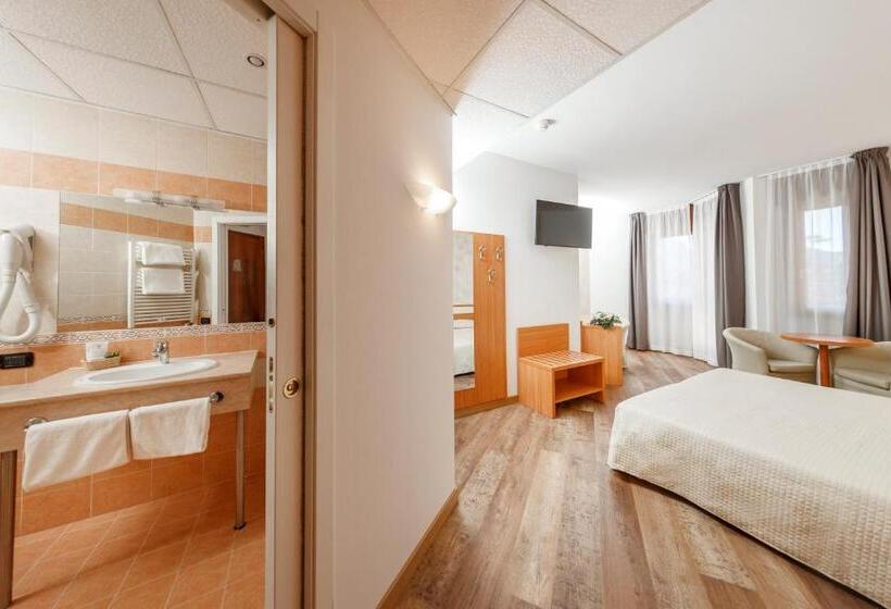 اتاق استاندارد با بالکن, Palace Hotel Città