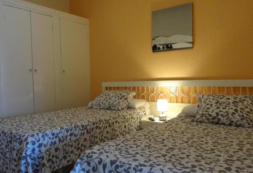 Номер Стандарт, Hostal Isla Playa