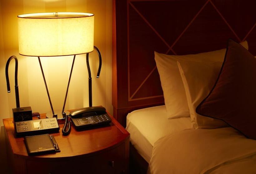 Номер Superior Вид на Реку, Imperial Hotel Osaka